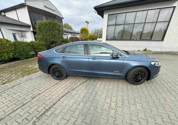 Ford Mondeo cena 75000 przebieg: 90186, rok produkcji 2018 z Rzeszów małe 56